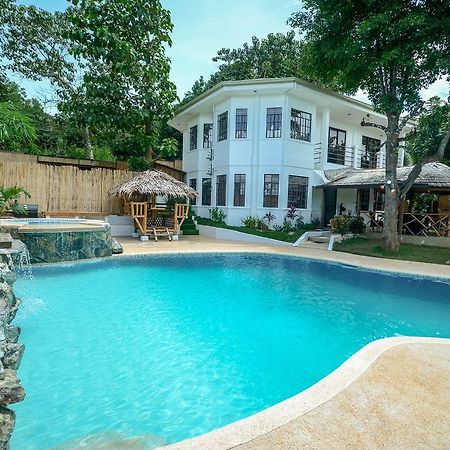 Hilltop Pool And Villa プエルト・プリンセサ エクステリア 写真