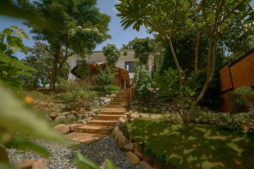 Hilltop Pool And Villa プエルト・プリンセサ エクステリア 写真