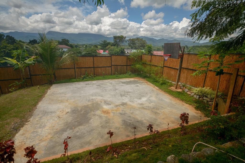 Hilltop Pool And Villa プエルト・プリンセサ エクステリア 写真